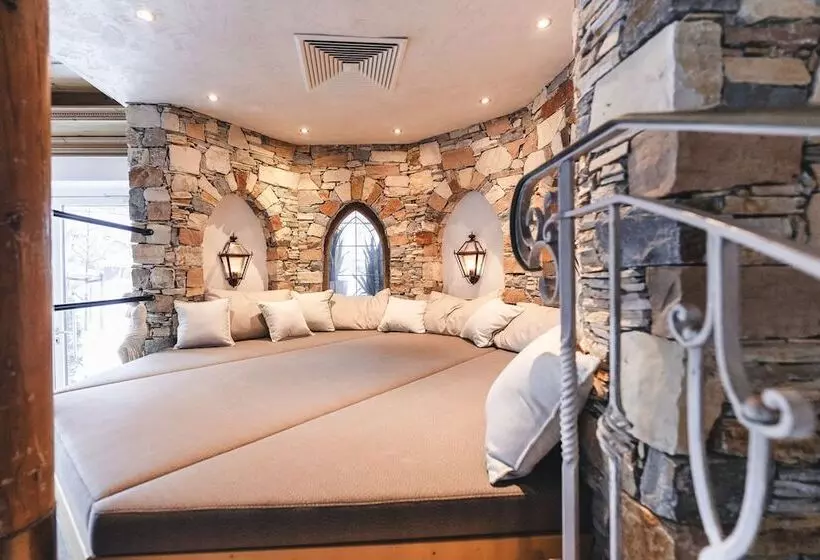 Traumhotel Alpina Superior Direkt Beim Skilift Isskogelbahn