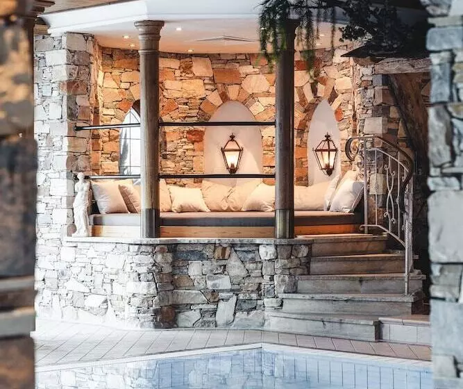 Traumhotel Alpina Superior Direkt Beim Skilift Isskogelbahn