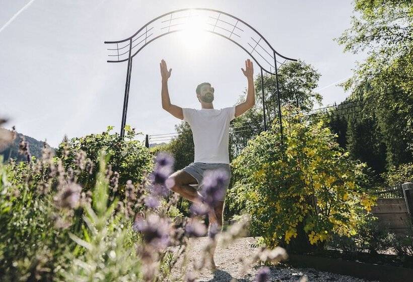 Traumhotel Alpina Superior Direkt Beim Skilift Isskogelbahn