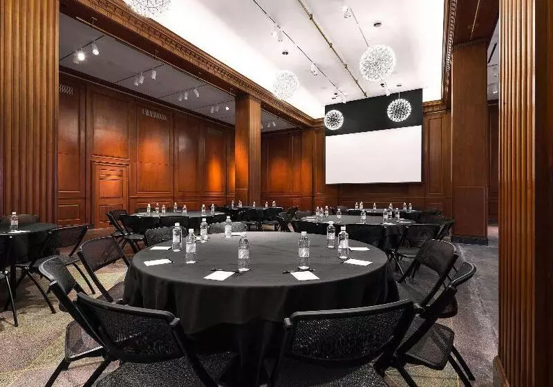 21c Museum Hotel Durham