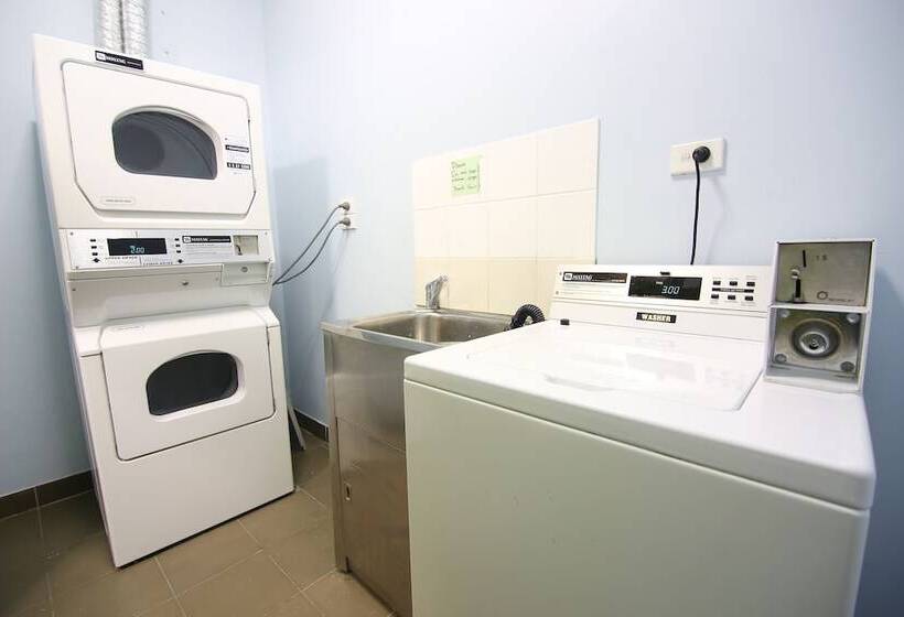 فندق صغير Sydney Central Inn