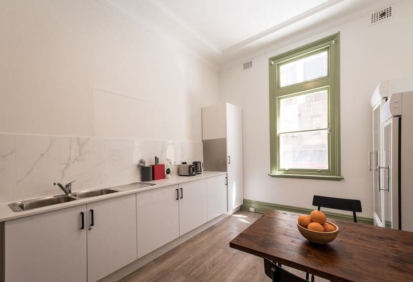 فندق صغير Sydney Central Inn