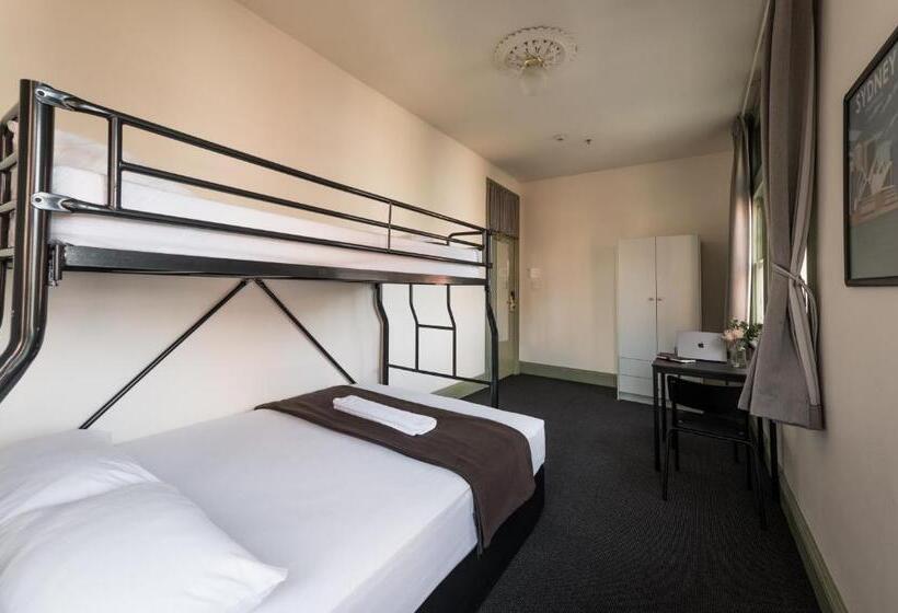 فندق صغير Sydney Central Inn
