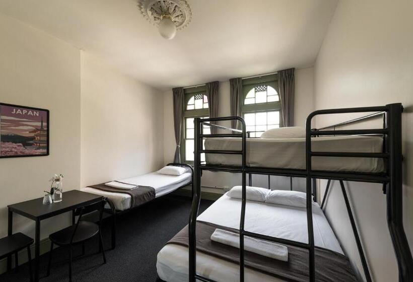 فندق صغير Sydney Central Inn