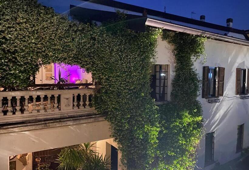 مبيت وإفطار Antica Corte Milanese