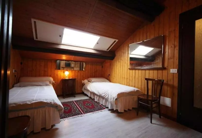 مبيت وإفطار Antica Corte Milanese