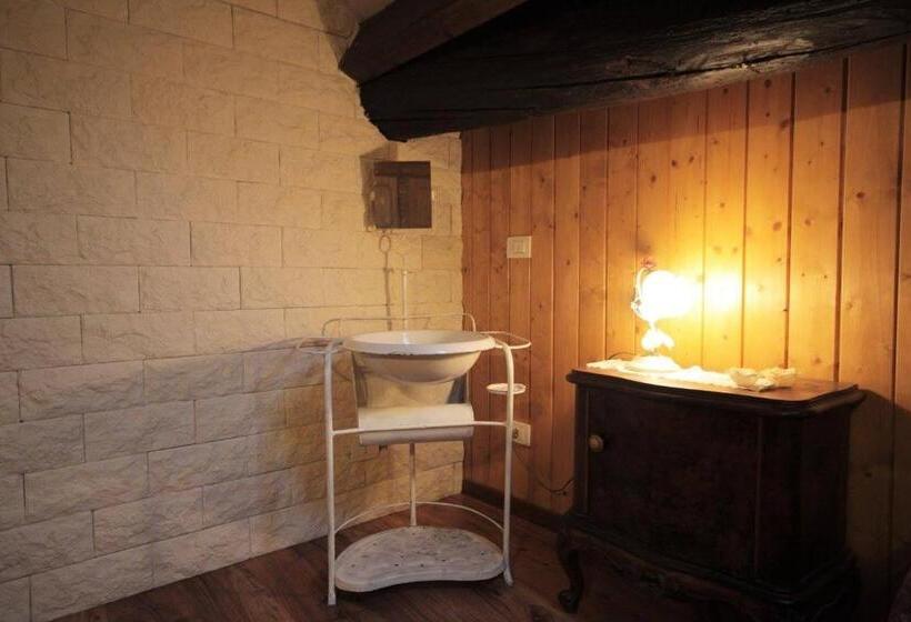 مبيت وإفطار Antica Corte Milanese