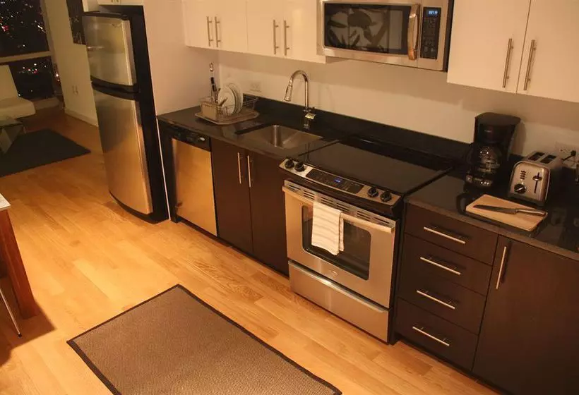 Dharma Home Suites Jc At Paulus Hook