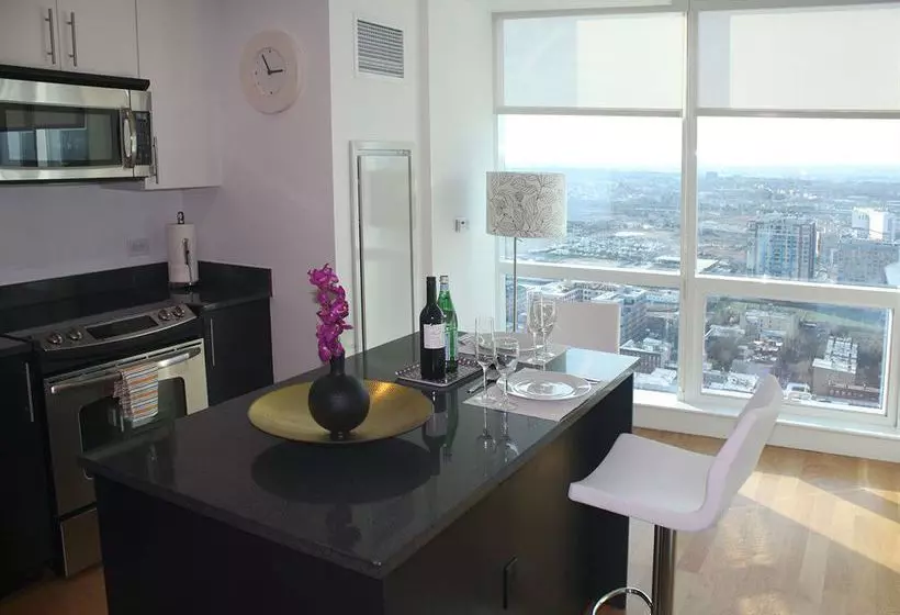 Dharma Home Suites Jc At Paulus Hook