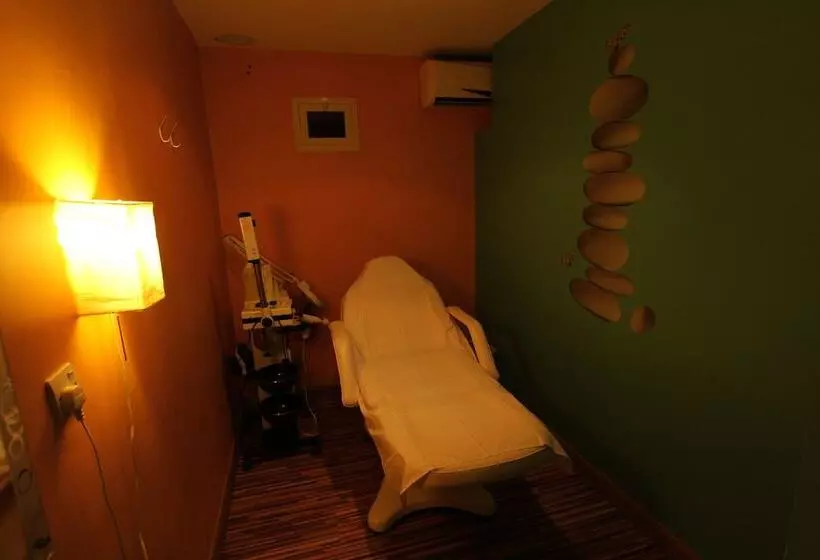 Отель Al Maha Residence Rak