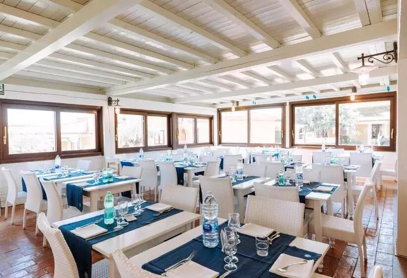 Szálloda Valtur Baia Dei Pini