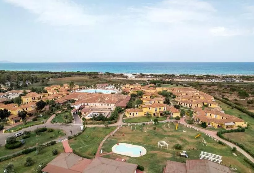 Szálloda Valtur Baia Dei Pini