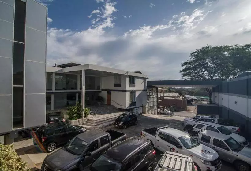 בית מלון כפרי El Angolo Piura