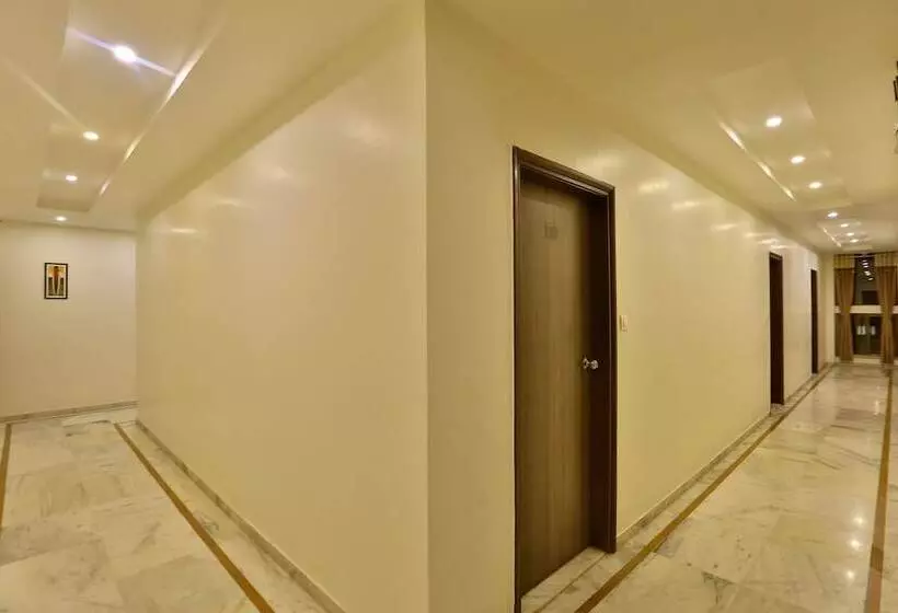 Отель Kamran Palace