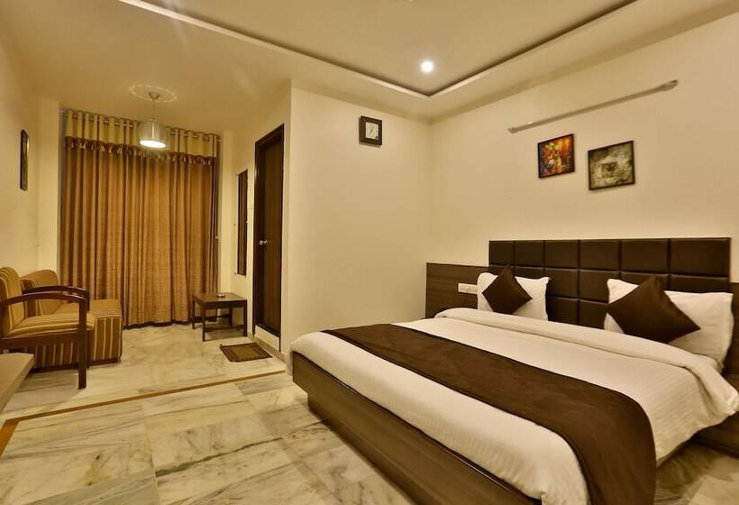 Отель Kamran Palace