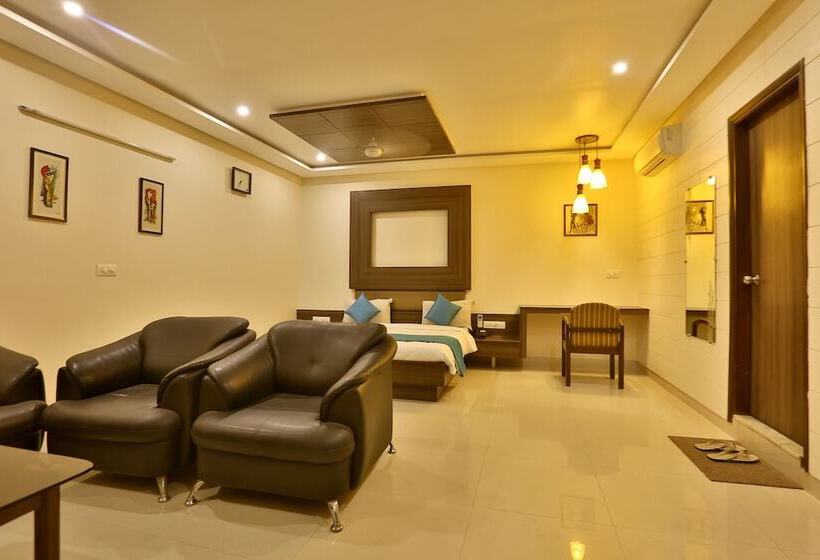 Отель Kamran Palace