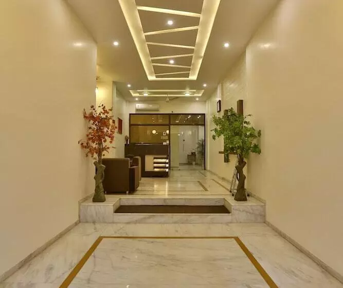 Отель Kamran Palace