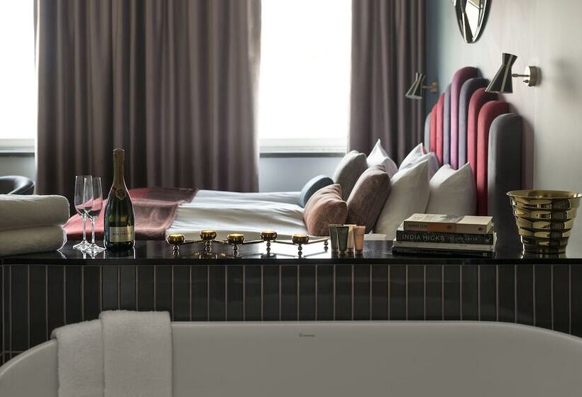 ホテル Nasby Slott