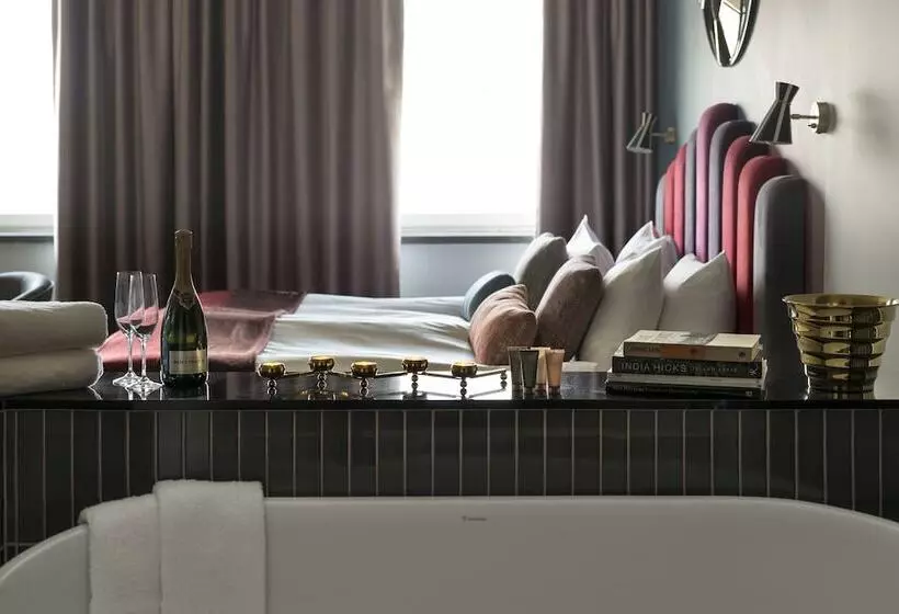 Отель Nasby Slott