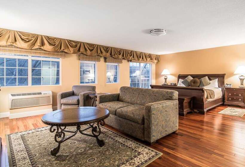 Riverside Hotel, Ascend Hotel Collection