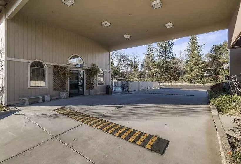 酒店 Sonora Aladdin Motor Inn