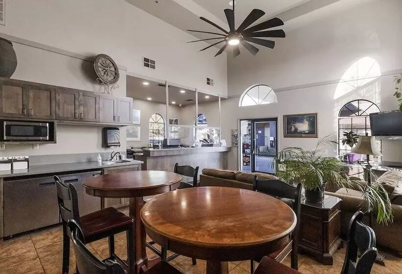 酒店 Sonora Aladdin Motor Inn