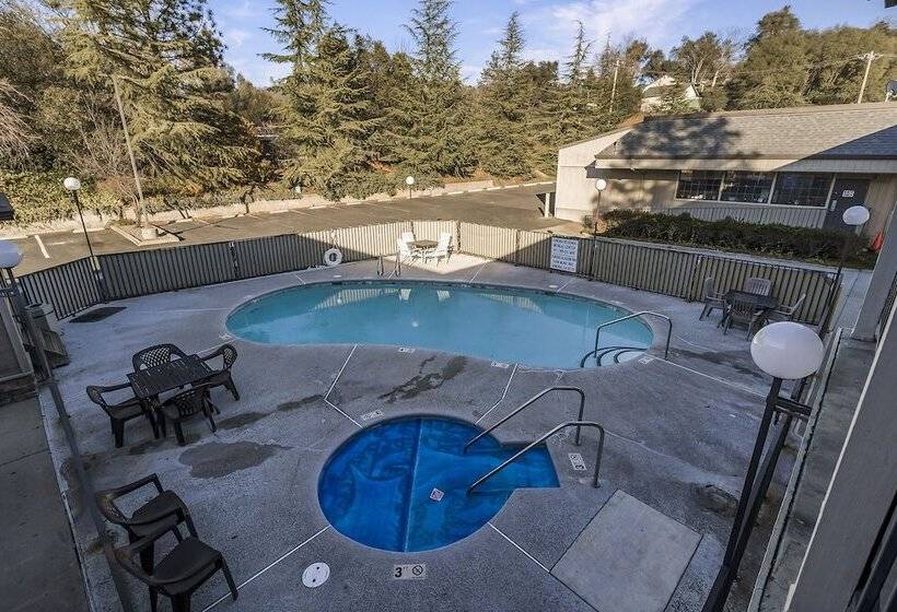 فندق Sonora Aladdin Motor Inn