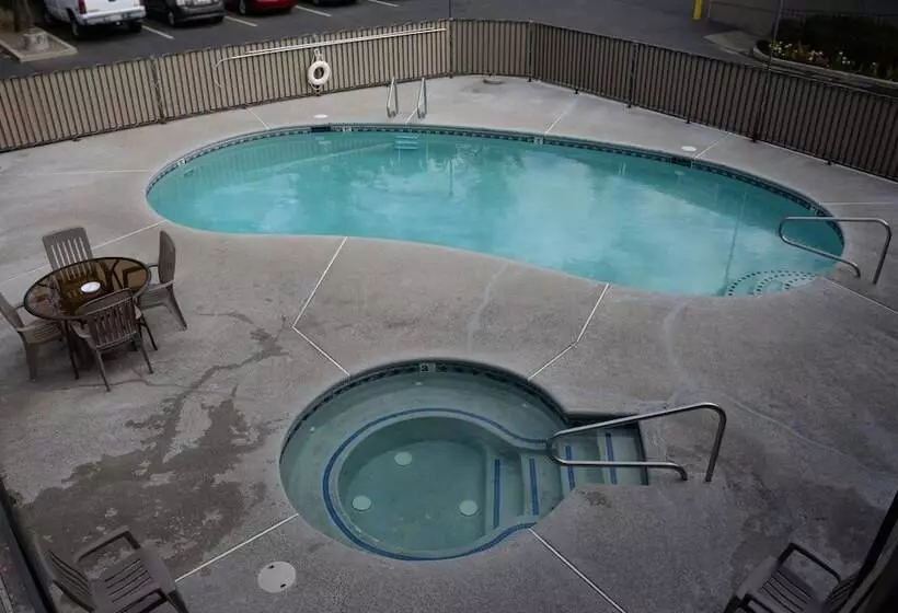 酒店 Sonora Aladdin Motor Inn