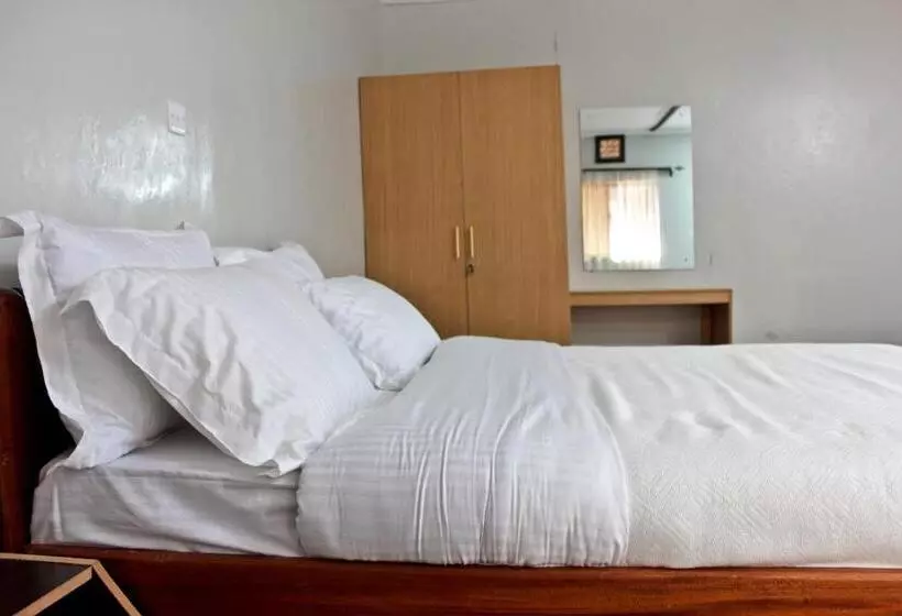 هتل Sweet Lake Resort