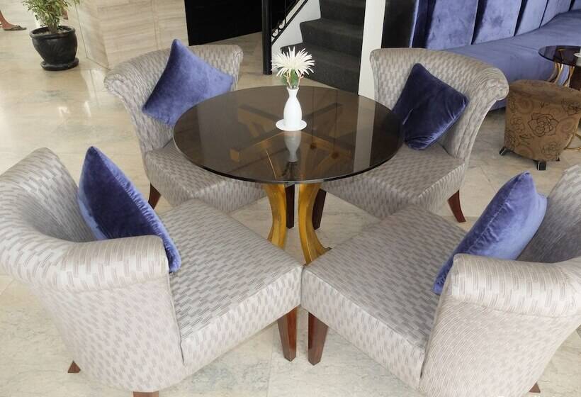 The Penthouse Hotel And Residences