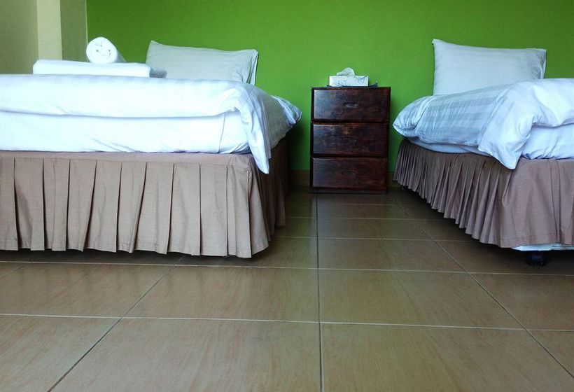 ホテル Yanadin Serviced Apartment