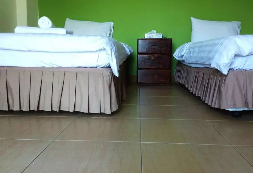 Отель Yanadin Serviced Apartment