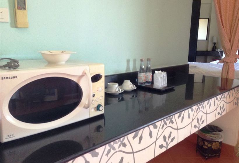 ホテル Yanadin Serviced Apartment