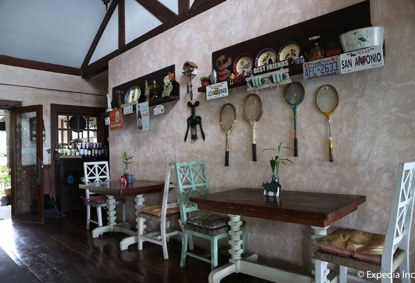 Joaquin's Bed And Breakfast