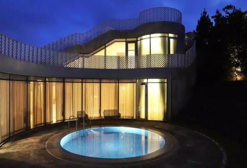 Lotte Resort Jeju Artvillas