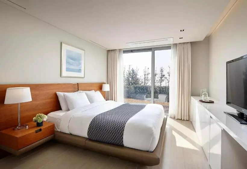 Lotte Resort Jeju Artvillas