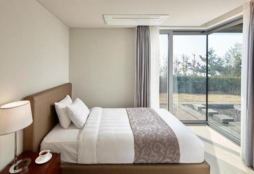 Lotte Resort Jeju Artvillas