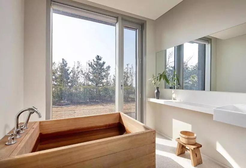 Lotte Resort Jeju Artvillas