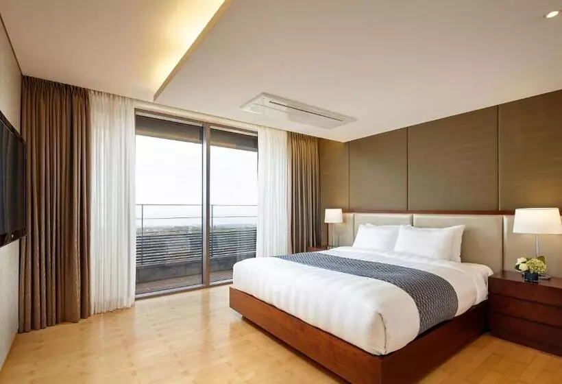 Lotte Resort Jeju Artvillas