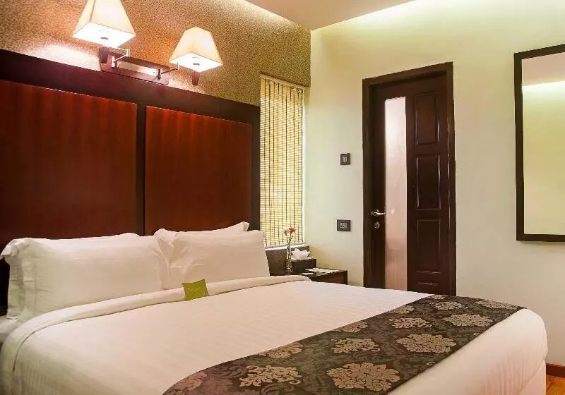 Park Avenue Hotel Nungambakkam