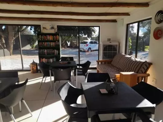 پانسیون Bush Pillow Guest House