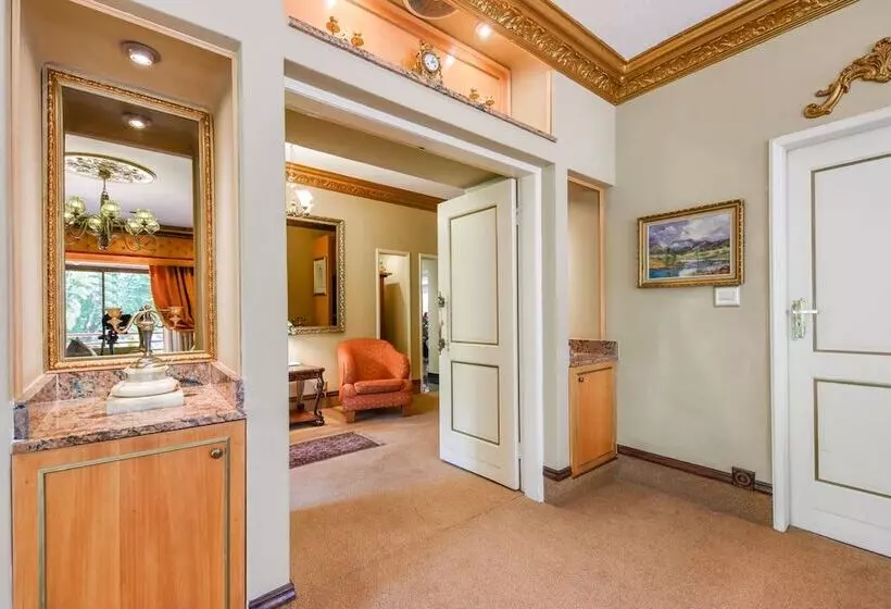 Пансион Villa Simonne