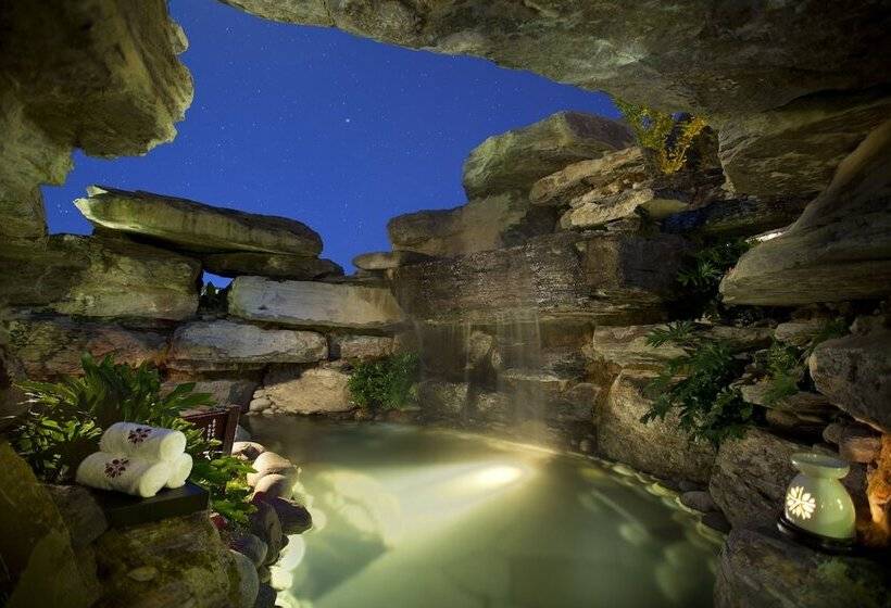 منتجع Banyan Tree Tengchong