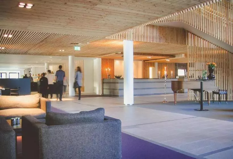 Vann Spa Hotell & Konferens