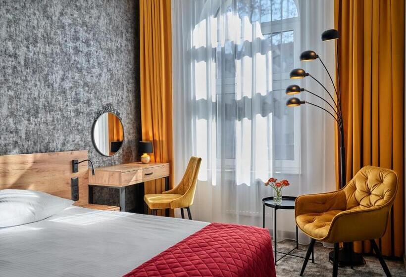 בית מלון כפרי 1891 Garni