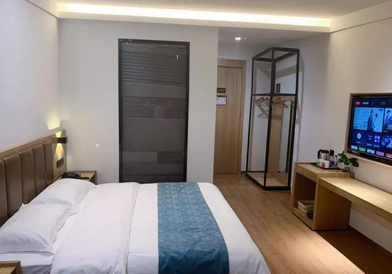 Hotelli Greentree Inn Guangdong Zhanjiang Donghai Island