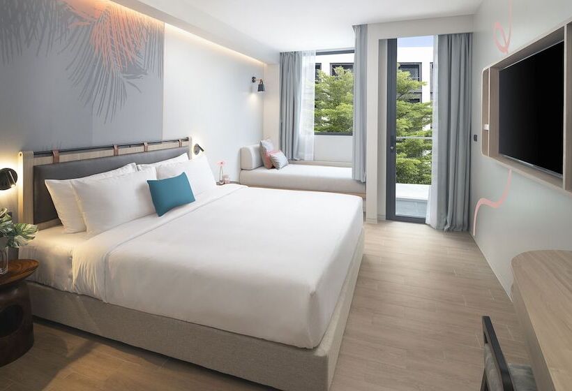 호텔 Jonox Phuket Karon