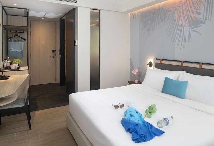 호텔 Jonox Phuket Karon