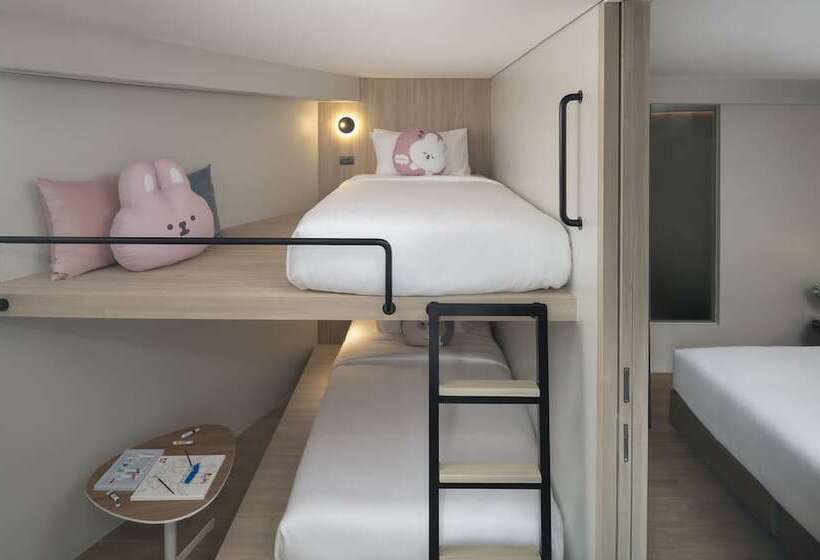 호텔 Jonox Phuket Karon