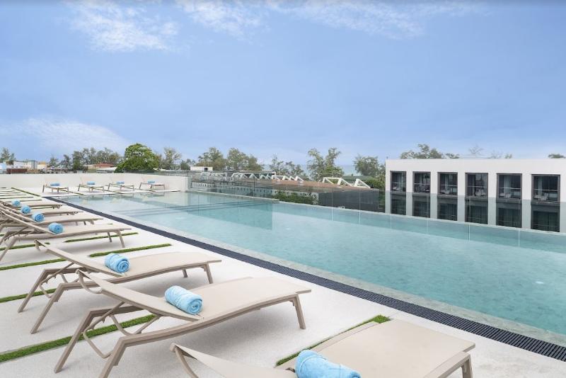 호텔 Jonox Phuket Karon